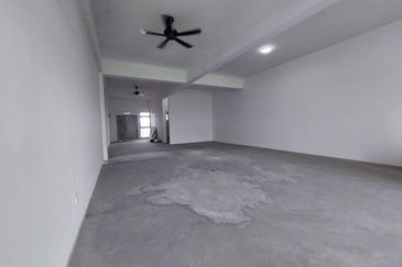 Oakland Commercial Centre