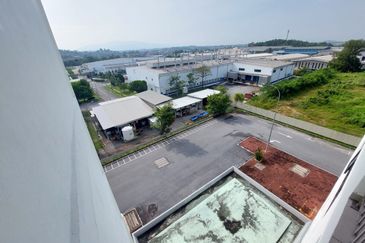 Oakland Commercial Centre