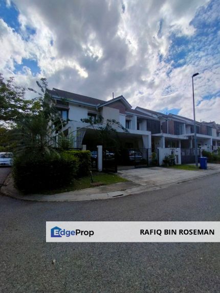 Endlot Double Storey With Extra Land Denai Alam Shah Alam, Selangor, Shah Alam