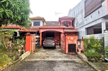 Jalan Suasana, Bandar Tun Hussein Onn