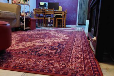 Jalan Suasana, Bandar Tun Hussein Onn