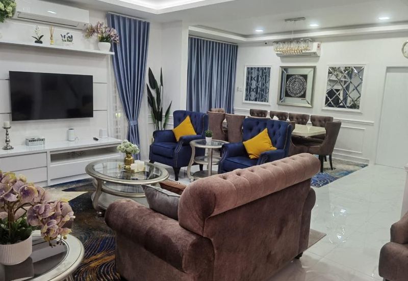 Corner Lot Double Storey Bukit Jelutong Murah Mewah Cantik