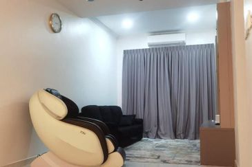 Corner Lot Double Storey Bukit Jelutong Murah Mewah Cantik