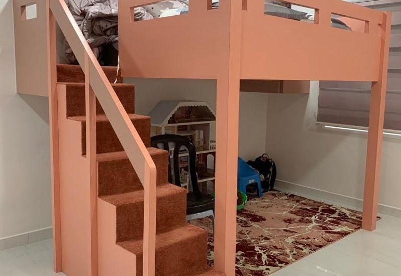 Corner Lot Double Storey Bukit Jelutong Murah Mewah Cantik