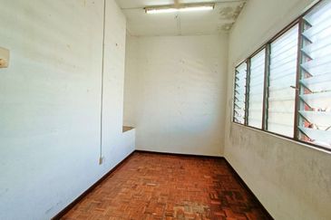 Double Storey Taman Melawati Jalan J Murah