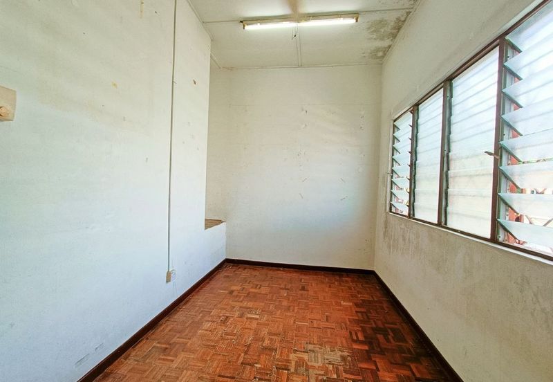 Double Storey Taman Melawati Jalan J Murah