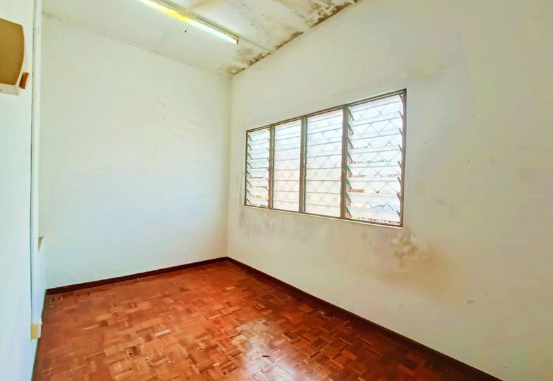 Double Storey Taman Melawati Jalan J Murah