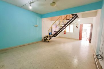 Double Storey Taman Melawati Jalan J Murah