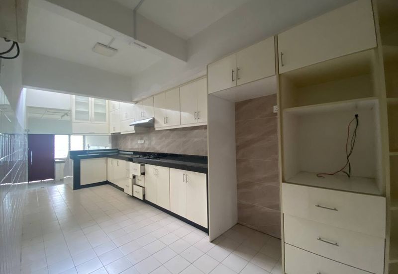 Corner Lot Double Storey Taman Melawati Jalan A Murah Cantik Luas