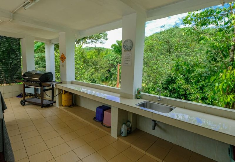 Resort Retreat Batang Kali Luas Murah