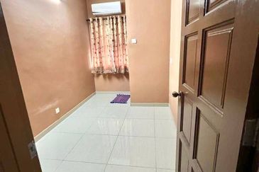 Double Storey Bandar Tasik Selatan Murah Cantik