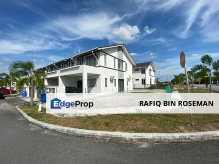 Corner Lot Double Storey Bandar Mahkota Banting Murah Cantik Mewah, Selangor, Banting