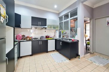 Sungai Buloh Country Resort