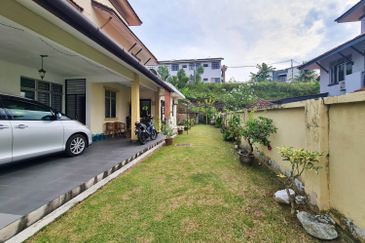 Sungai Buloh Country Resort