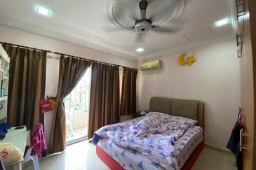 Corner Lot Double Storey Taman Setiawangsa Murah Cantik