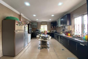 Corner Lot Double Storey Taman Setiawangsa Murah Cantik