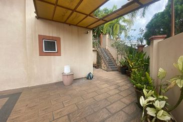 Corner Lot Double Storey Taman Setiawangsa Murah Cantik