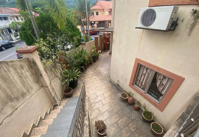 Corner Lot Double Storey Taman Setiawangsa Murah Cantik
