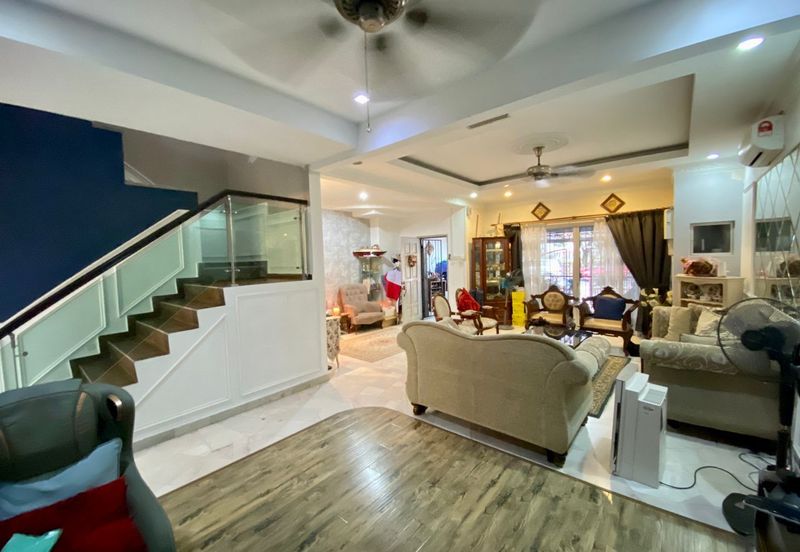 Winchester, Ara Damansara