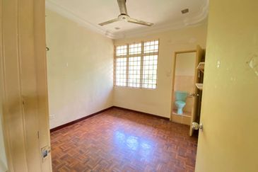 Sungai Buloh Country Resort