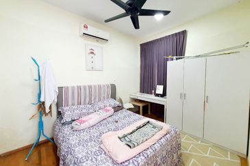 Symphony Hills Schumann