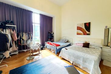 Symphony Hills Schumann