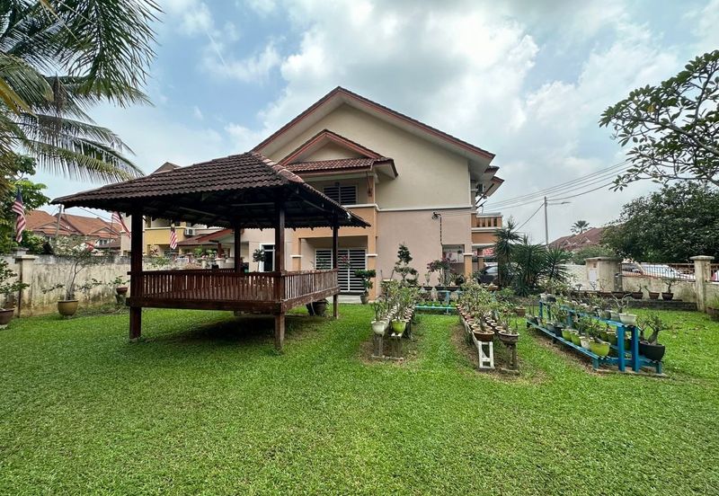 Corner Lot Double Storey Az-Zaharah Puncak Alam Murah Luas