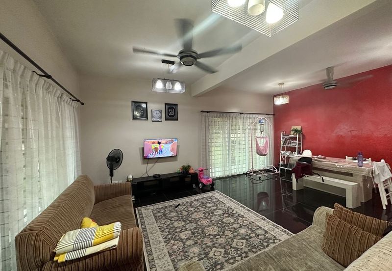 Corner Lot Double Storey Az-Zaharah Puncak Alam Murah Luas