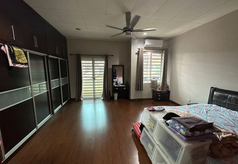 Corner Lot Double Storey Az-Zaharah Puncak Alam Murah Luas