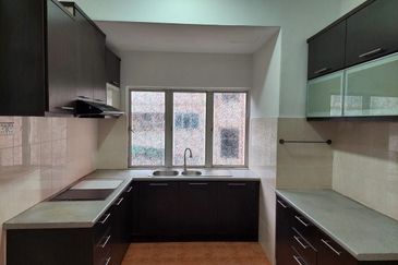 D Puncak Suasana Apartment