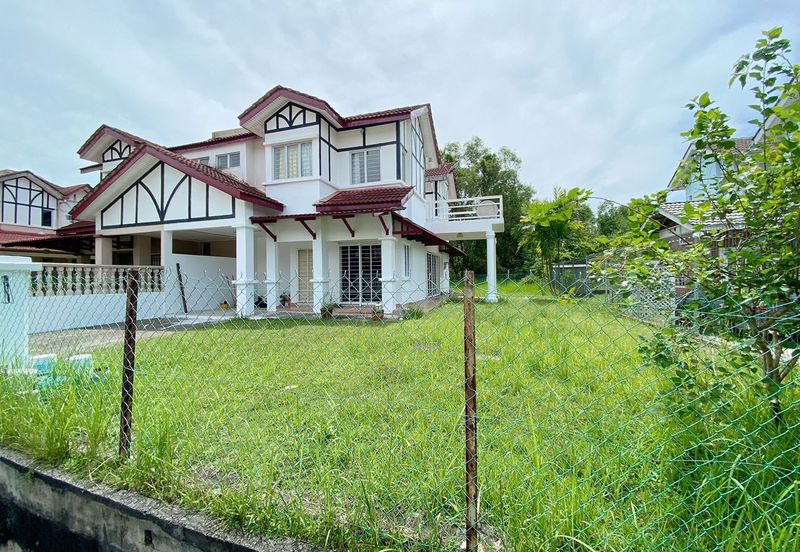 Sungai Buloh Country Resort