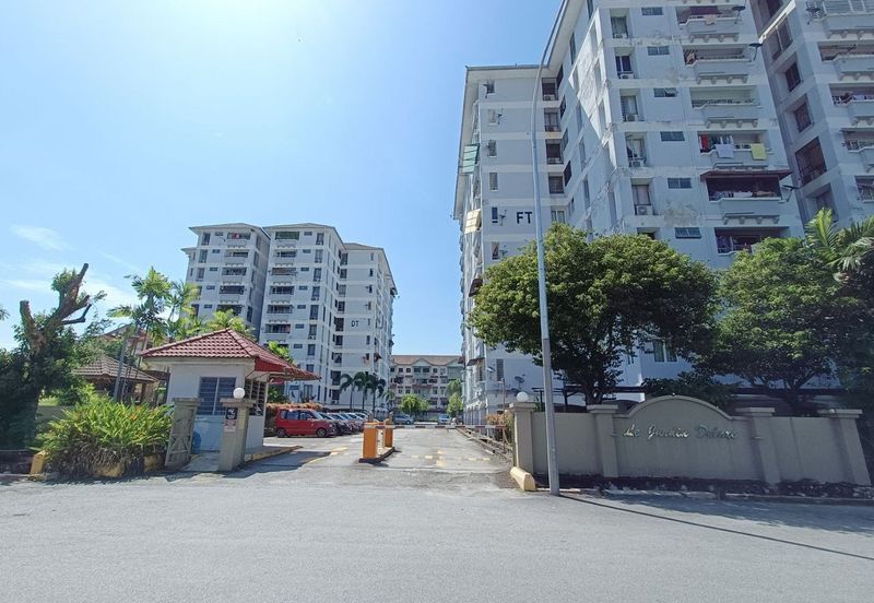 Le Jardine Condominium