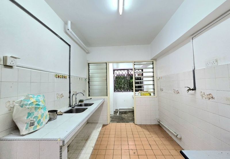 Le Jardine Condominium