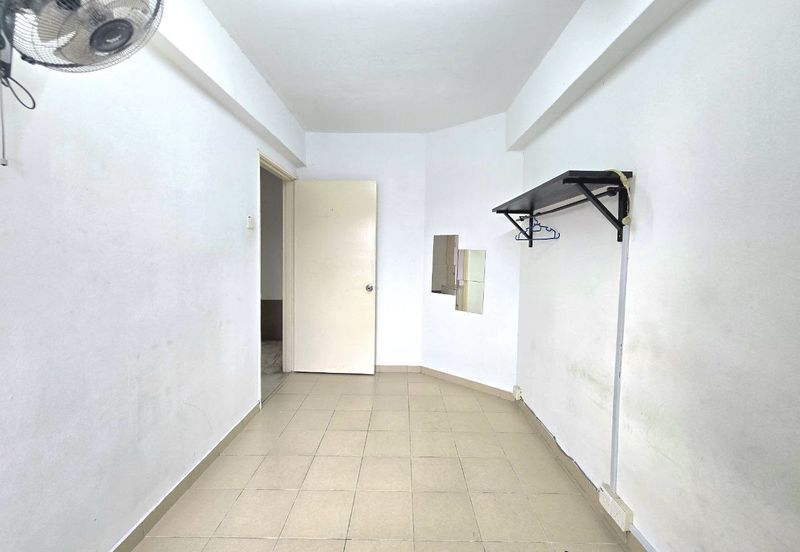 Le Jardine Condominium