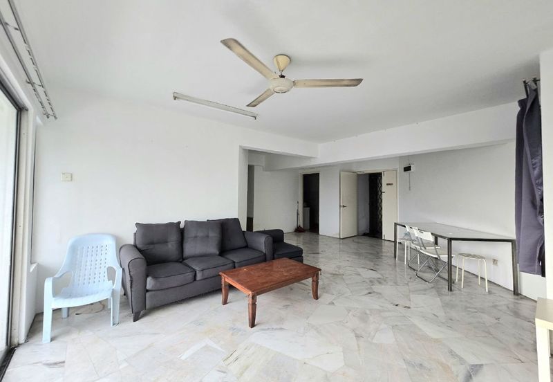 Le Jardine Condominium