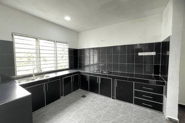 Taman Desa Saujana Langat