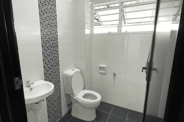 Taman Desa Saujana Langat