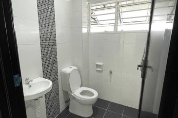 Taman Desa Saujana Langat