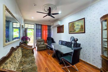 Lorong Mahkota Impian 2/22A