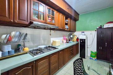 Lorong Mahkota Impian 2/22A