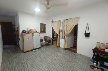 Flat PKNS AU3 (Blok 7 - 15)