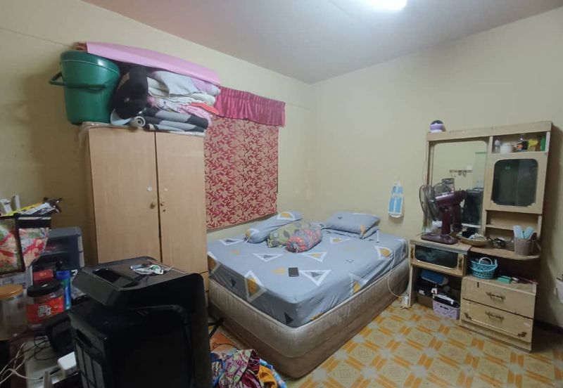 Flat PKNS AU3 (Blok 7 - 15)