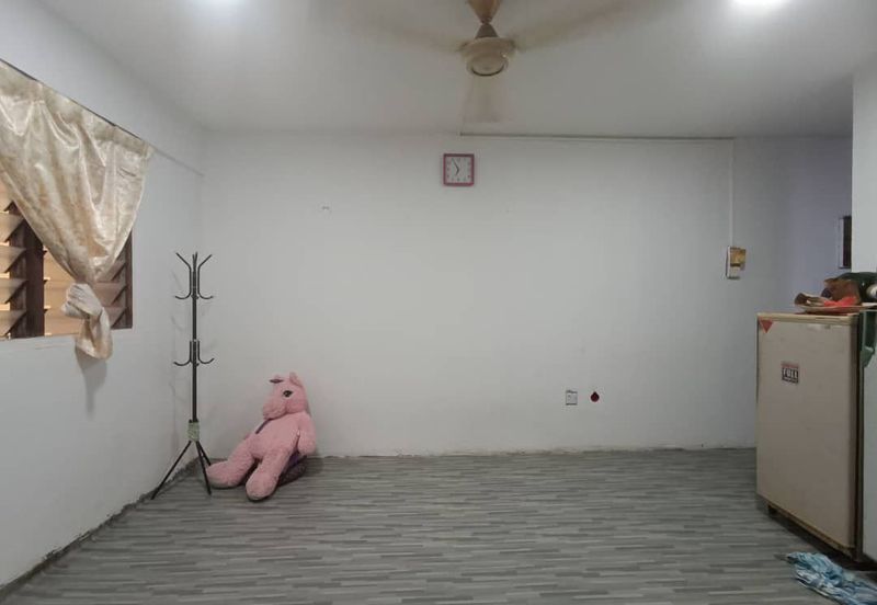 Flat PKNS AU3 (Blok 7 - 15)