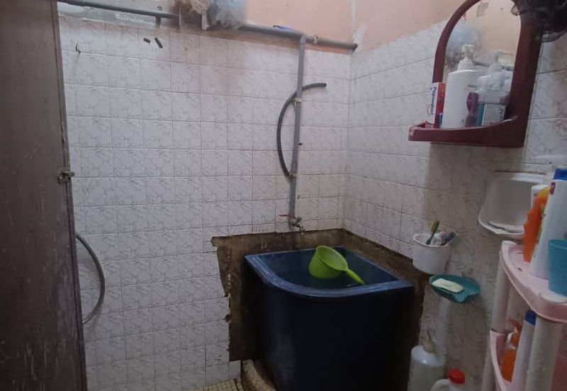 Flat PKNS AU3 (Blok 7 - 15)