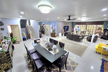 Jalan Kolam Air Lama B