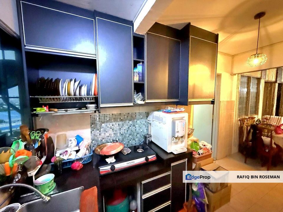 Flat Taman Industri Lembah Jaya Ampang, Selangor, Ampang