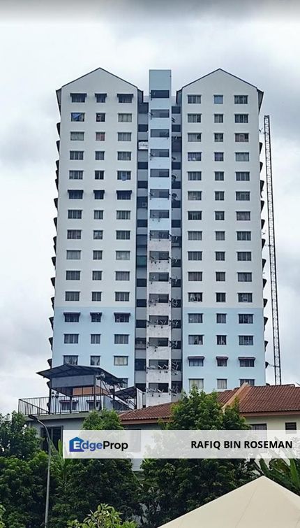 Flat Taman Industri Lembah Jaya Ampang, Selangor, Ampang