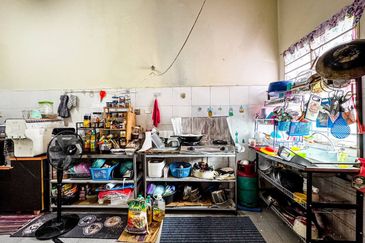 Seksyen 32, Shah Alam