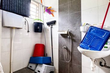 Seksyen 32, Shah Alam