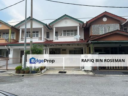 Double Storey Taman Seri Merdeka Ampang, Selangor, Ampang